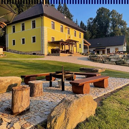 Apartmany Hajovna Lipno Loucovice Bagian luar foto